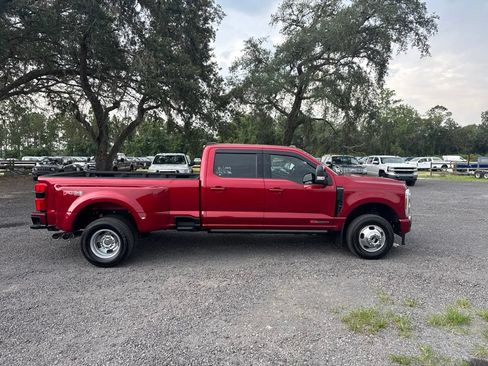 Used 2026 Ford F350 Platinum AWD/4WD image 7
