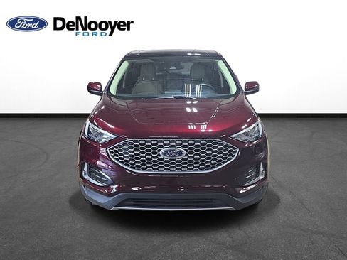 Used 2024 Ford Edge SEL w/ Convenience Package AWD/4WD image 2