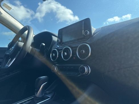 Used 2020 Nissan Sentra S image 26