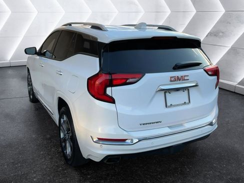 Used 2019 GMC Terrain Denali w/ Advanced Safety Package image 7
