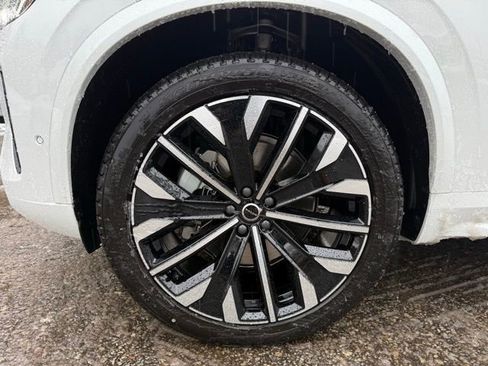 New 2026 Volvo XC90 B6 Ultra w/ Lounge Package AWD/4WD image 10