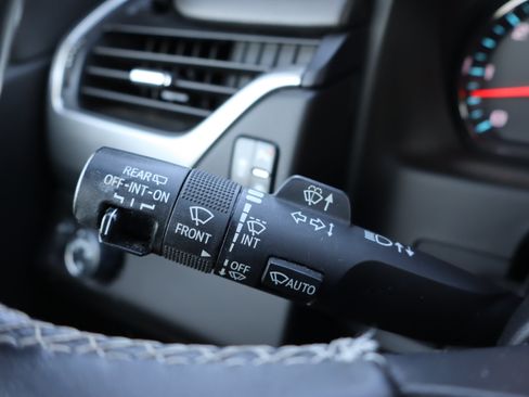 Used 2020 Chevrolet Tahoe LT RWD image 24
