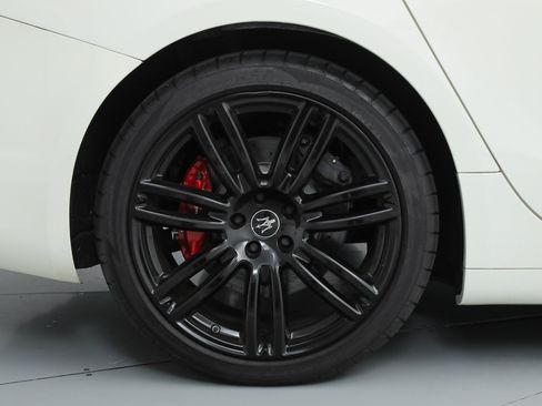 Certified 2023 Maserati Ghibli Modena RWD image 21
