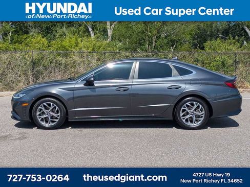 Used 2020 Hyundai Sonata SEL FWD image 2