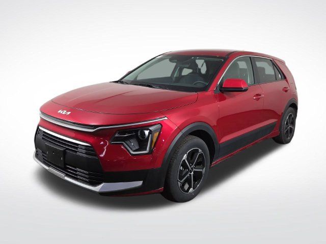 Certified 2025 Kia Niro LX FWD image 2