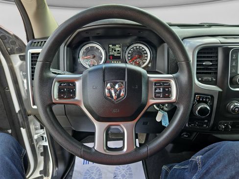 Used 2023 RAM 1500 Classic SLT AWD/4WD image 29