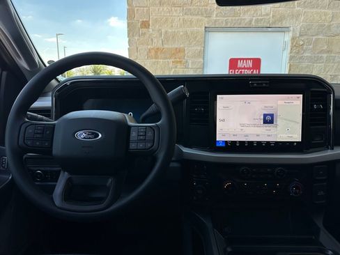New 2026 Ford F250 XLT w/ XLT Premium Package image 32