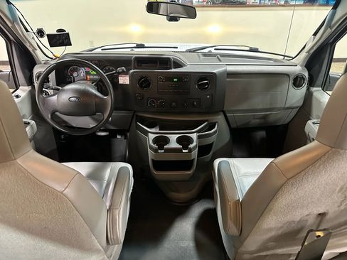 Used 2013 Ford E-150 and Econoline 150 w/ PWR Group image 56