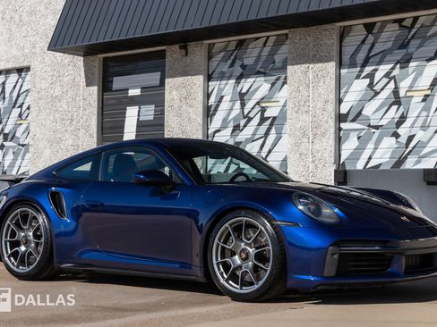 Used 2021 Porsche 911 Turbo image 21