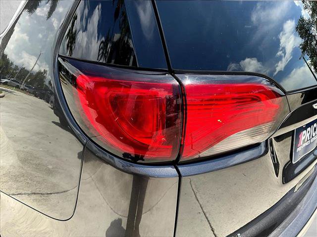 Used 2020 Chrysler Pacifica Touring-L FWD image 29