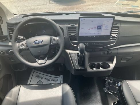 New 2026 Ford Transit 250 Low Roof RWD image 22