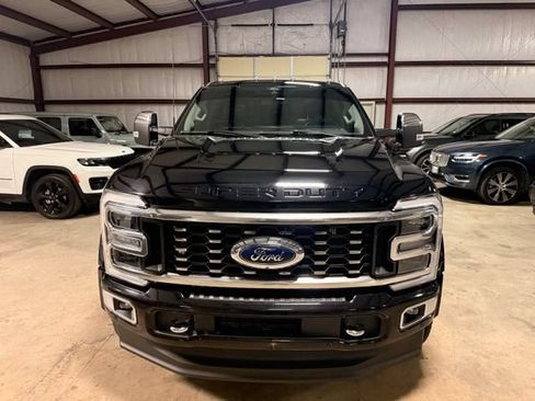 Used 2024 Ford F450 Limited w/ FX4 Off-Road Package AWD/4WD image 7