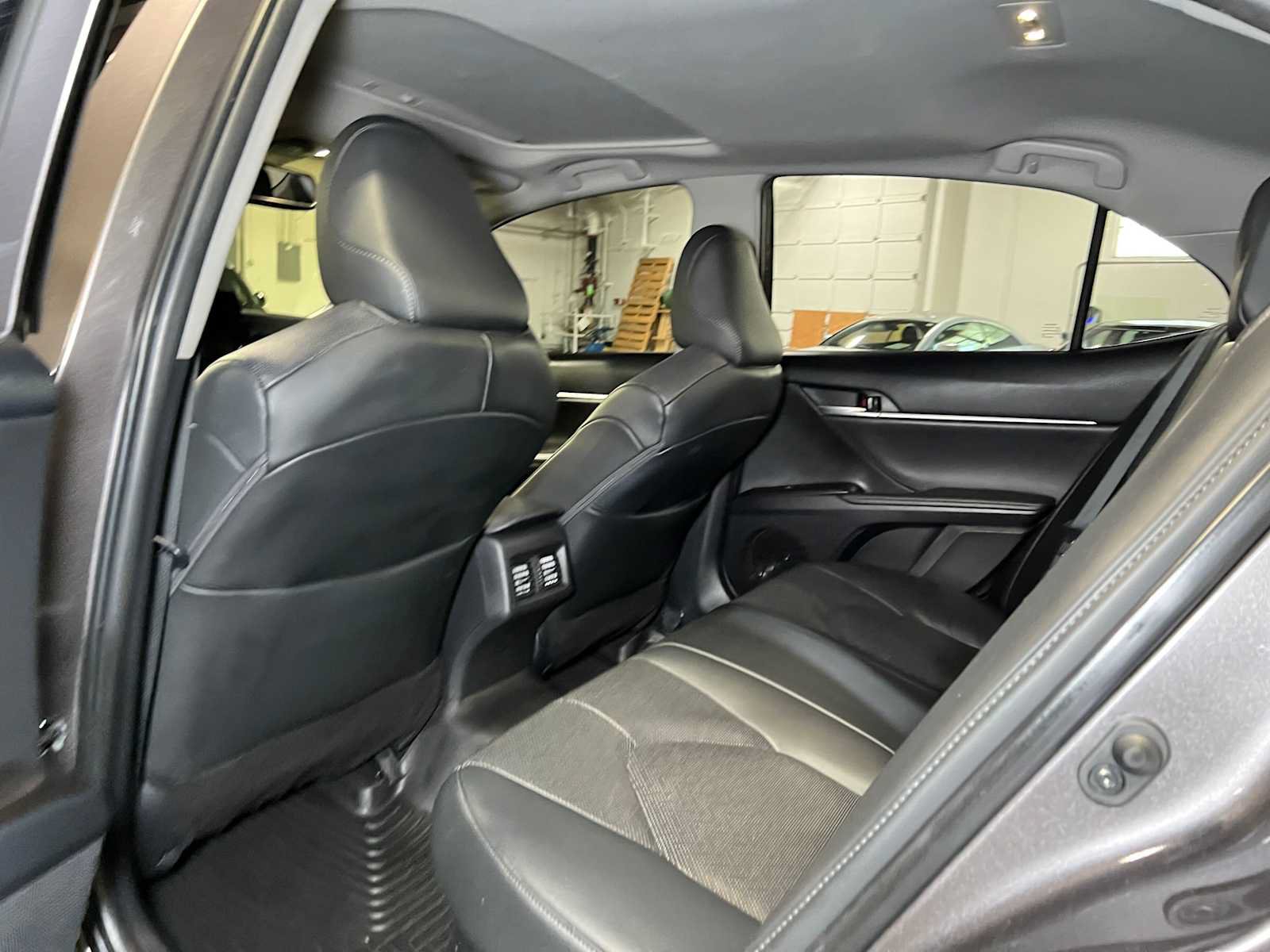 Used 2023 Toyota Camry XLE w/ Navigation Package FWD image 17