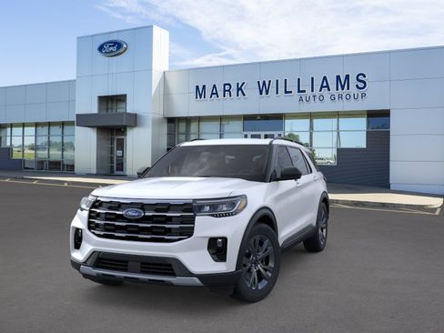 New 2026 Ford Explorer Active w/ Active Comfort Package AWD/4WD image 2
