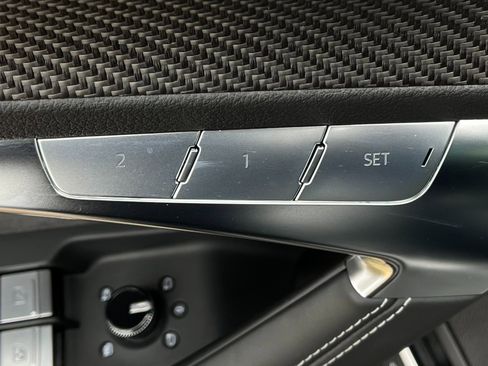 Used 2025 Audi RS 6 performance image 58