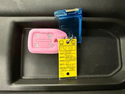 Used 2021 Chevrolet Silverado 1500 LT w/ All Star Edition Plus image 36