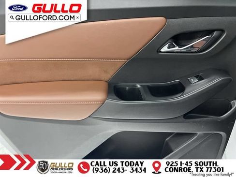 Used 2018 Chevrolet Traverse High Country w/ LPO, Cargo Package AWD/4WD image 18