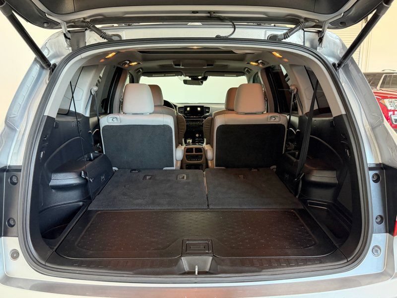 Used 2019 Honda Pilot Elite image 13