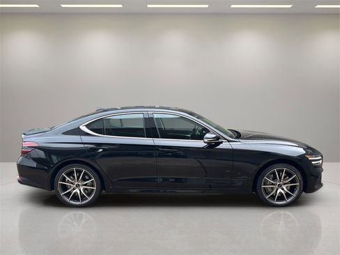 New 2026 Genesis G70 2.5T Prestige image 6