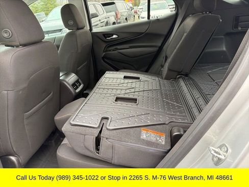 Used 2021 Chevrolet Equinox LT FWD image 32