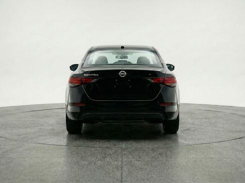 Used 2025 Nissan Sentra SV image 7