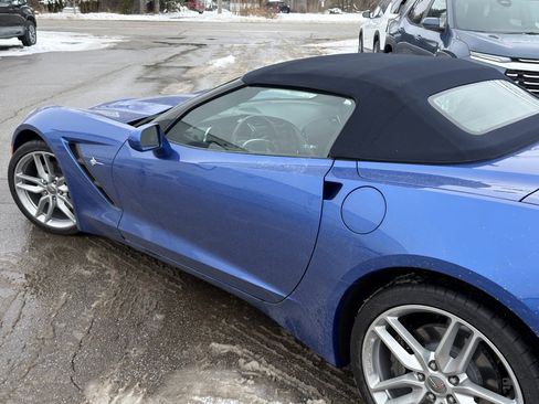 Used 2019 Chevrolet Corvette Stingray Convertible w/ Battery Protection Package image 14