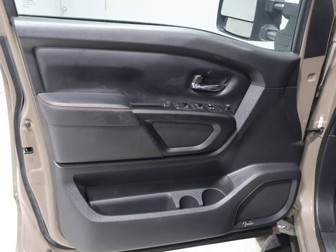 Used 2023 Nissan Titan PRO-4X AWD/4WD image 14