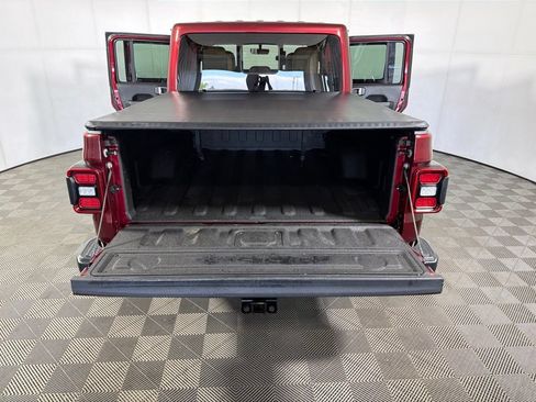 Used 2021 Jeep Gladiator Overland w/ Popular Equipment Package AWD/4WD image 22