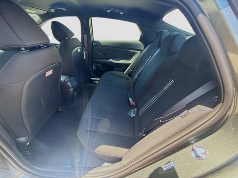 New 2026 Hyundai Elantra Sport FWD image 17