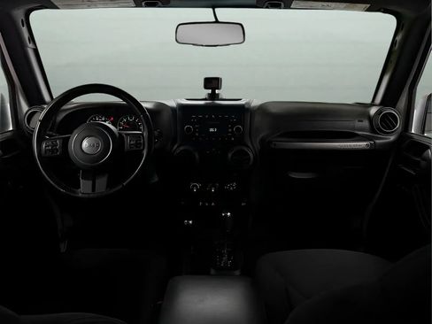 Used 2017 Jeep Wrangler Sport AWD/4WD image 19