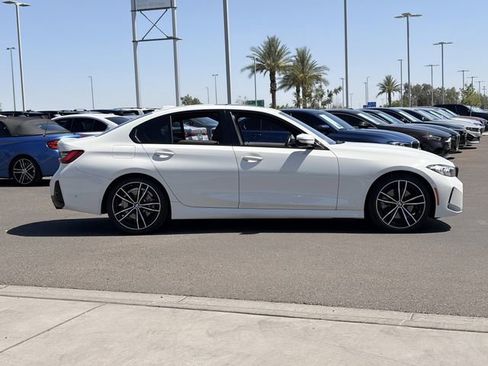 Used 2023 BMW 330i Sedan w/ M Sport Package RWD image 4
