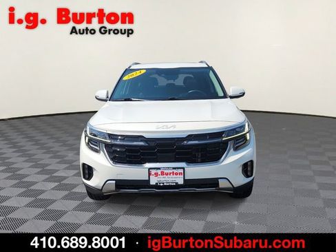 Used 2024 Kia Seltos SX w/ SX Sunroof Package AWD/4WD image 2