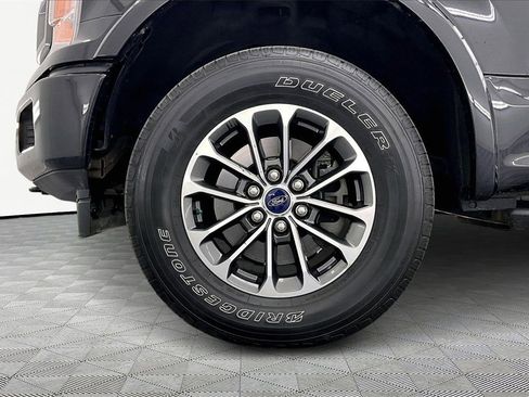 Used 2019 Ford F150 XLT w/ Equipment Group 302A Luxury image 9