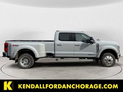 Used 2025 Ford F450 Lariat w/ FX4 Off-Road Package AWD/4WD image 6