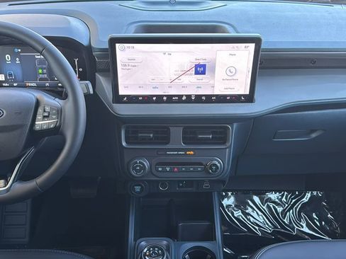 New 2026 Ford Maverick Lariat w/ Black Appearance Package AWD/4WD image 8