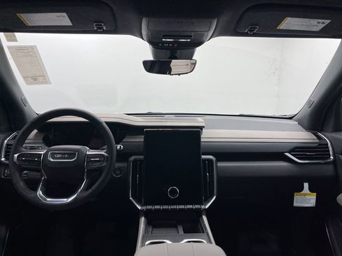 New 2026 GMC Acadia Elevation FWD image 7