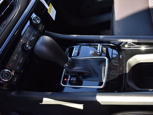 New 2026 Jeep Compass Latitude image 23