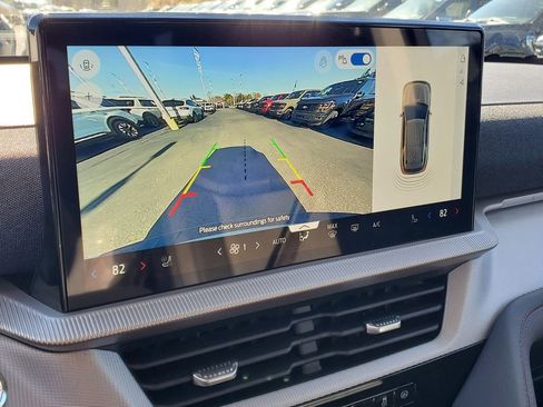 New 2026 Ford Explorer Active w/ Active Comfort Package image 20