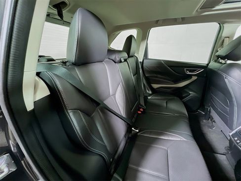Used 2023 Subaru Forester Limited image 25