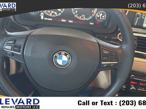 Used 2012 BMW 535i xDrive AWD/4WD image 21