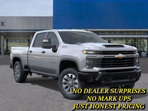 New 2026 Chevrolet Silverado 2500 Custom w/ Custom Value Package image 7