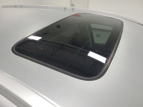 Used 2016 Honda CR-V EX-L image 11
