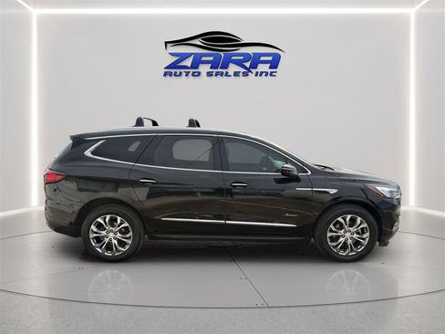 Used 2018 Buick Enclave Avenir w/ Avenir Technology Package image 5