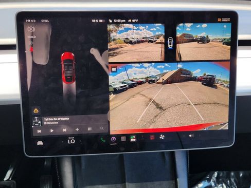 Used 2023 Tesla Model Y Long Range AWD/4WD image 11