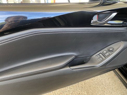 Used 2020 MAZDA MX-5 Miata RF Grand Touring RWD image 33