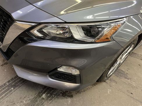 Used 2020 Nissan Altima 2.5 S image 9