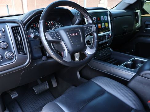 Used 2018 GMC Sierra 1500 SLT AWD/4WD image 2