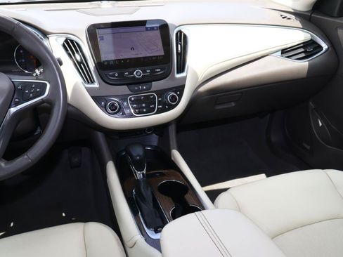 Used 2024 Chevrolet Malibu LT FWD image 10