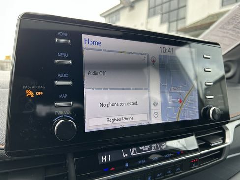 Certified 2023 Toyota Sienna XSE image 24