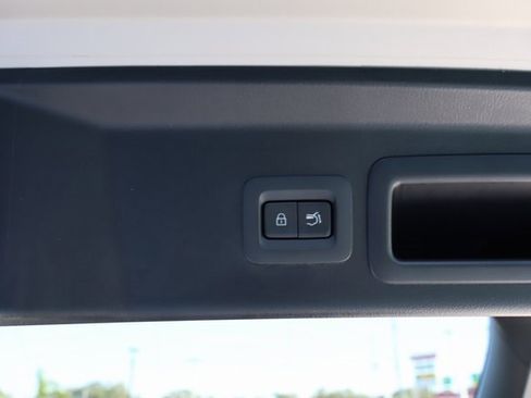 Used 2023 MAZDA CX-30 AWD 2.5 S w/ Premium Package image 25